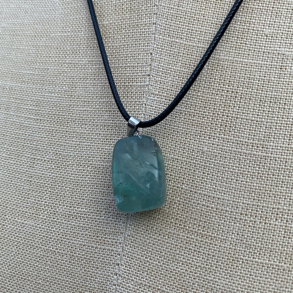 Handmade Funky Genuine Stone Chunk Amulet Necklace - Picture 15 of 16